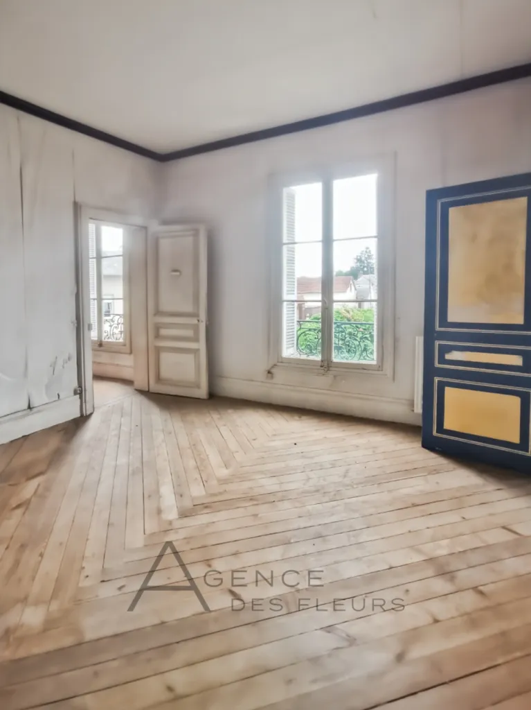 A vendre maison de 160 m² à rénovée sur la commune de ST PIERRE LES ELBEUF 76320