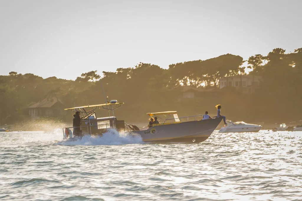 Location de bateau pour balade sur le bassin d'Arcachon et Cap Ferret toute l'année - Vacances de printemps et ponts de mai 2021 : Destination le bassin d'Arcachon !