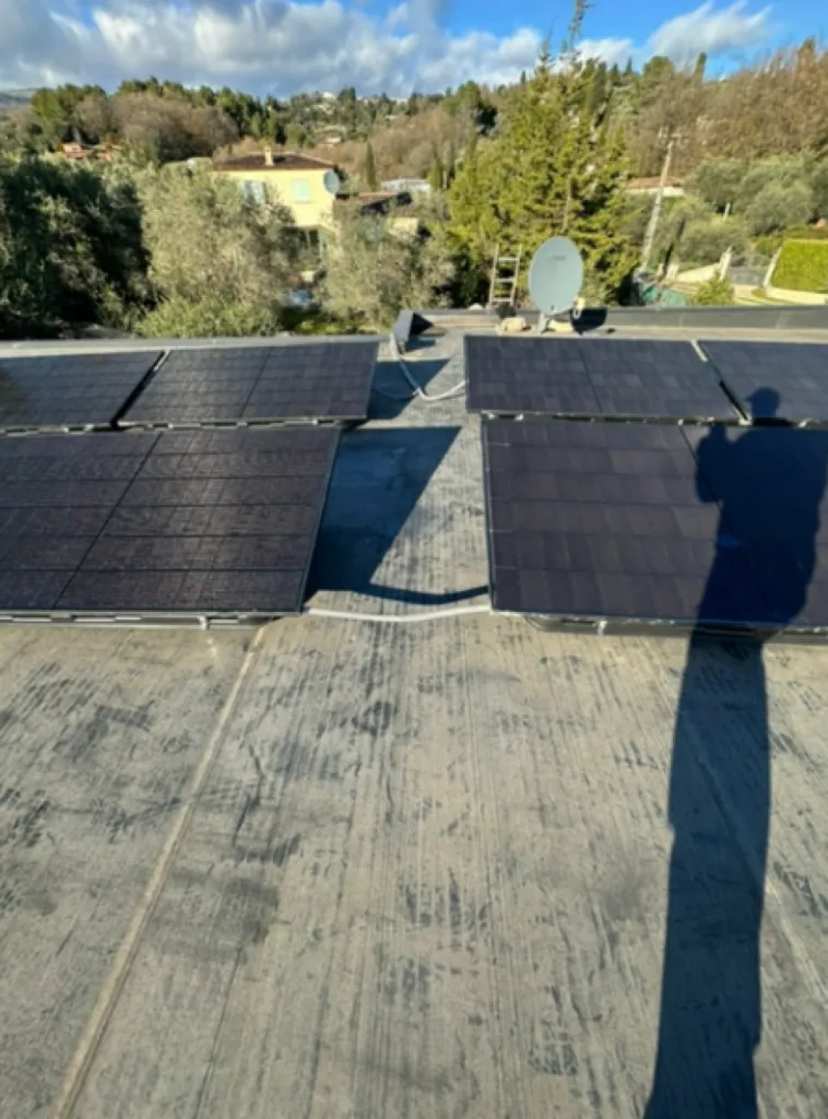 Fourniture et pose de panneaux solaires Dualsun biverre à Grasse à partir de 8 ççà€