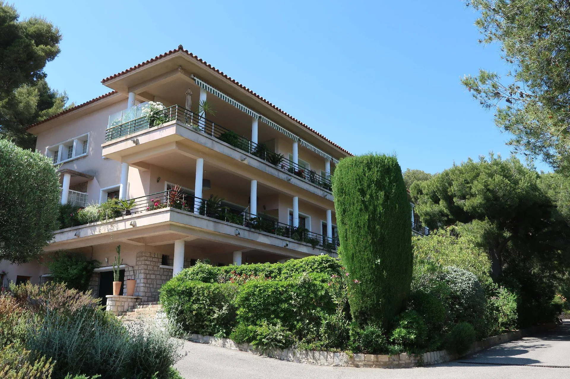 T4 à l'achat avec terrasse à Cassis