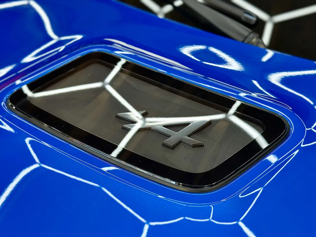 centre de soins esthétiques automobile lyon spacialiste Alpine A290 proche Dardilly 