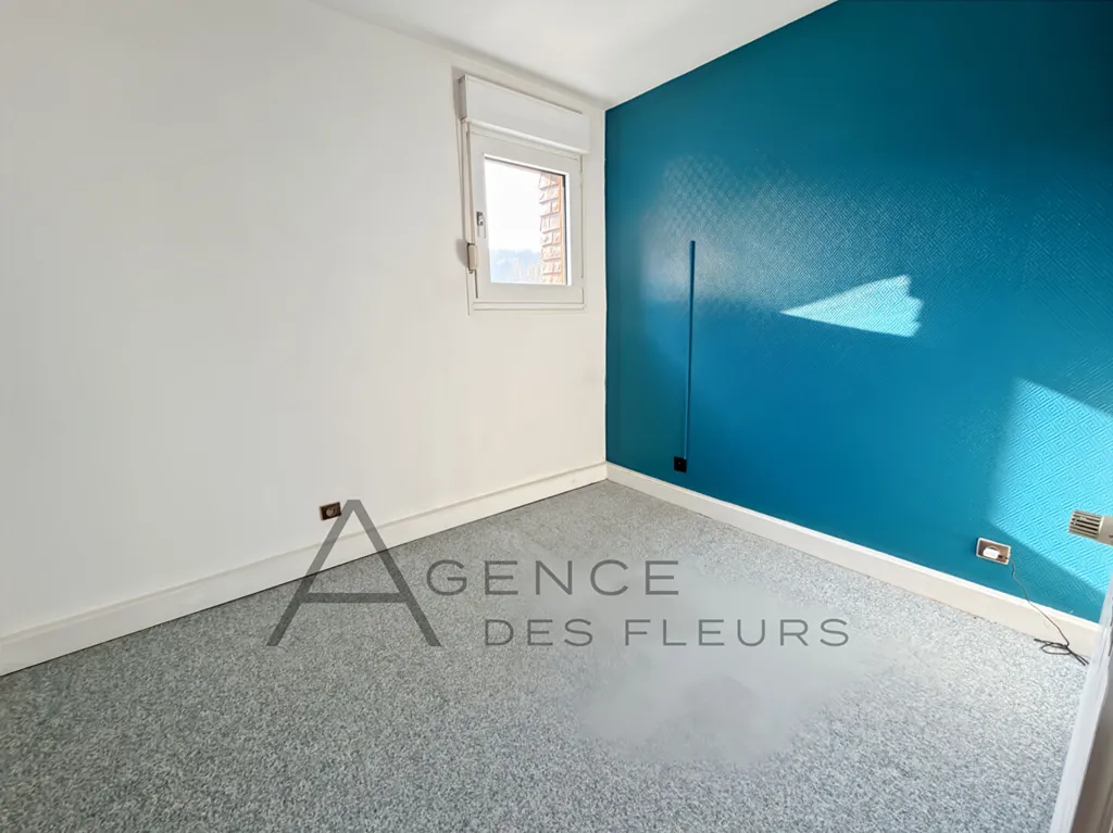 À vendre, belle maison familiale de 155m² sur un terrain de 2500m² située à Saint-Aubin-les-Elbeuf