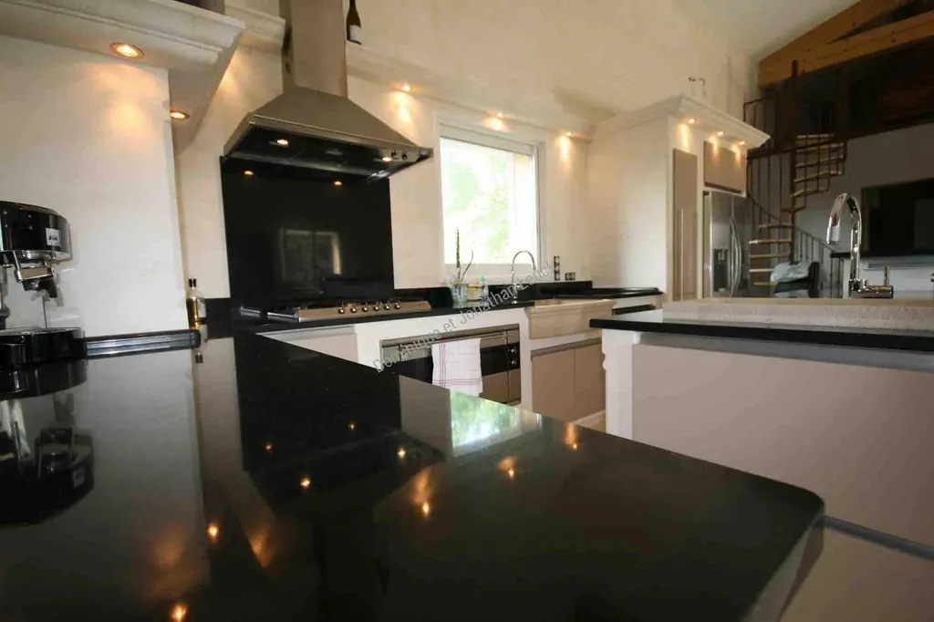 Plan de travail de cuisine granit