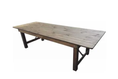Table vintage à louer à Toulon pour vos mariages
