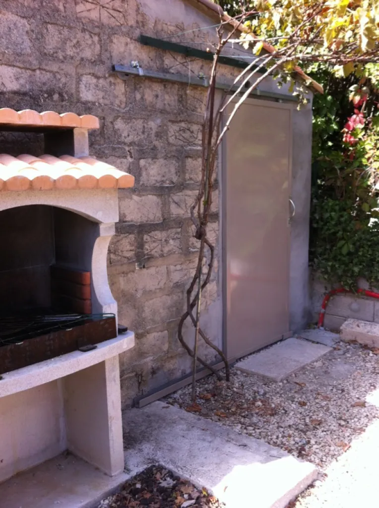 PORTE ACIER COULISSANTE CADOLIVE