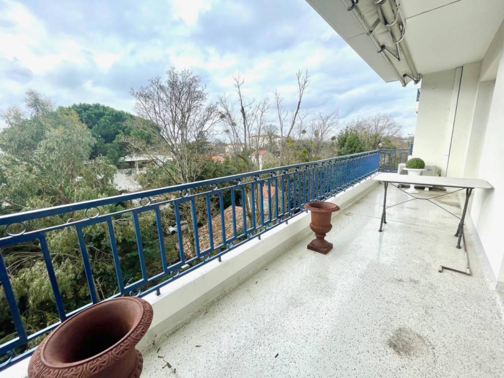 Vendu Bel appartement Darchand rénové Le Bouscat  