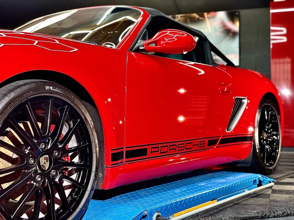 Traitement céramique Porsche Boxster Spyder la tour de salvagny 