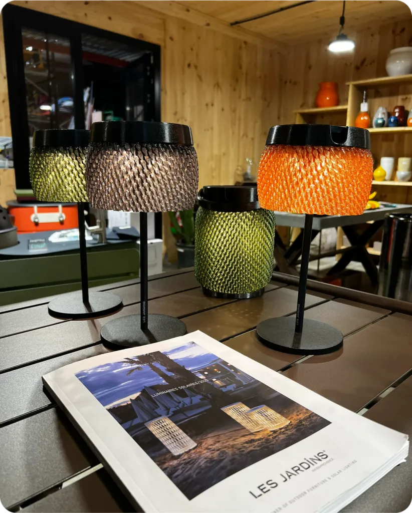 DES LUMINAIRES CHICS ET AUTONOMES