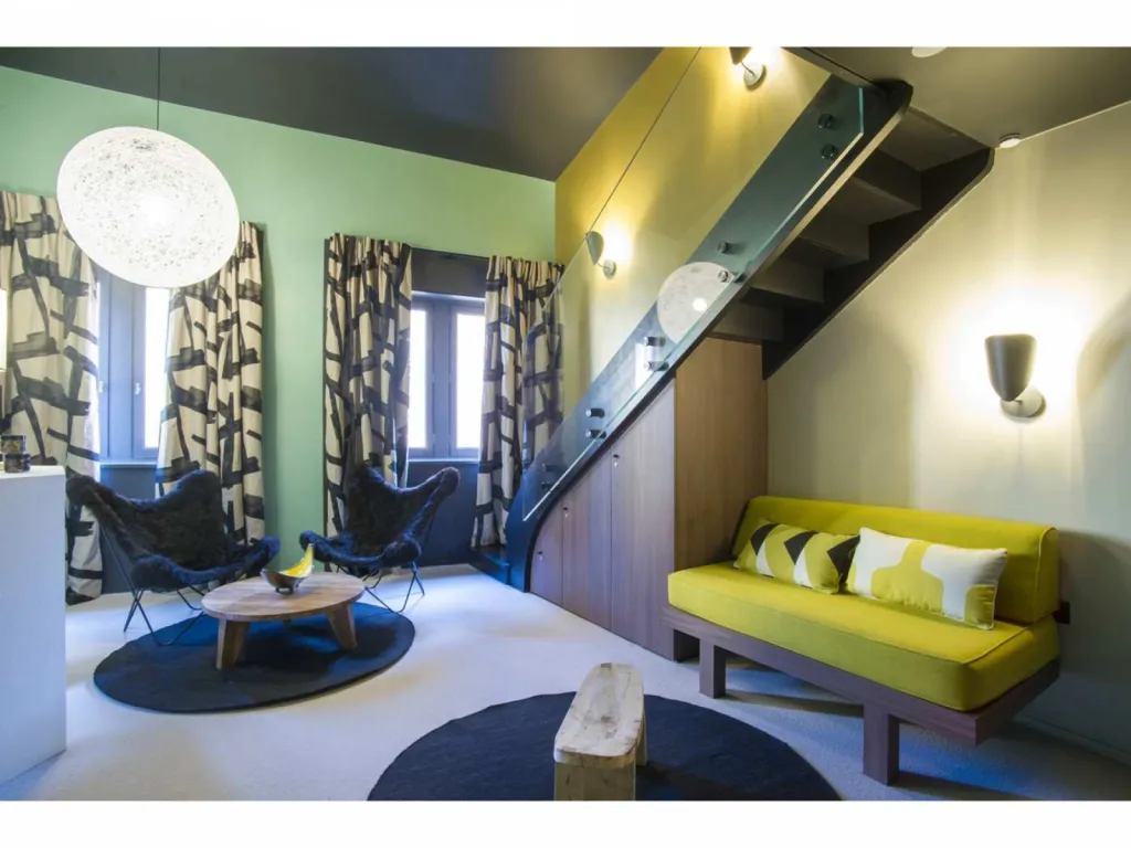 photographe d'architecture intérieure Mihotel La Tour Rose suite Acquaverde salon