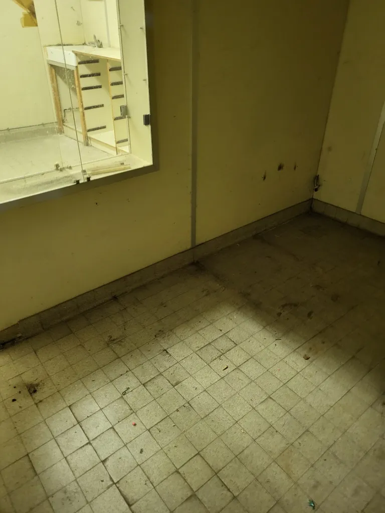 débarrasser un local à proximité de Montville