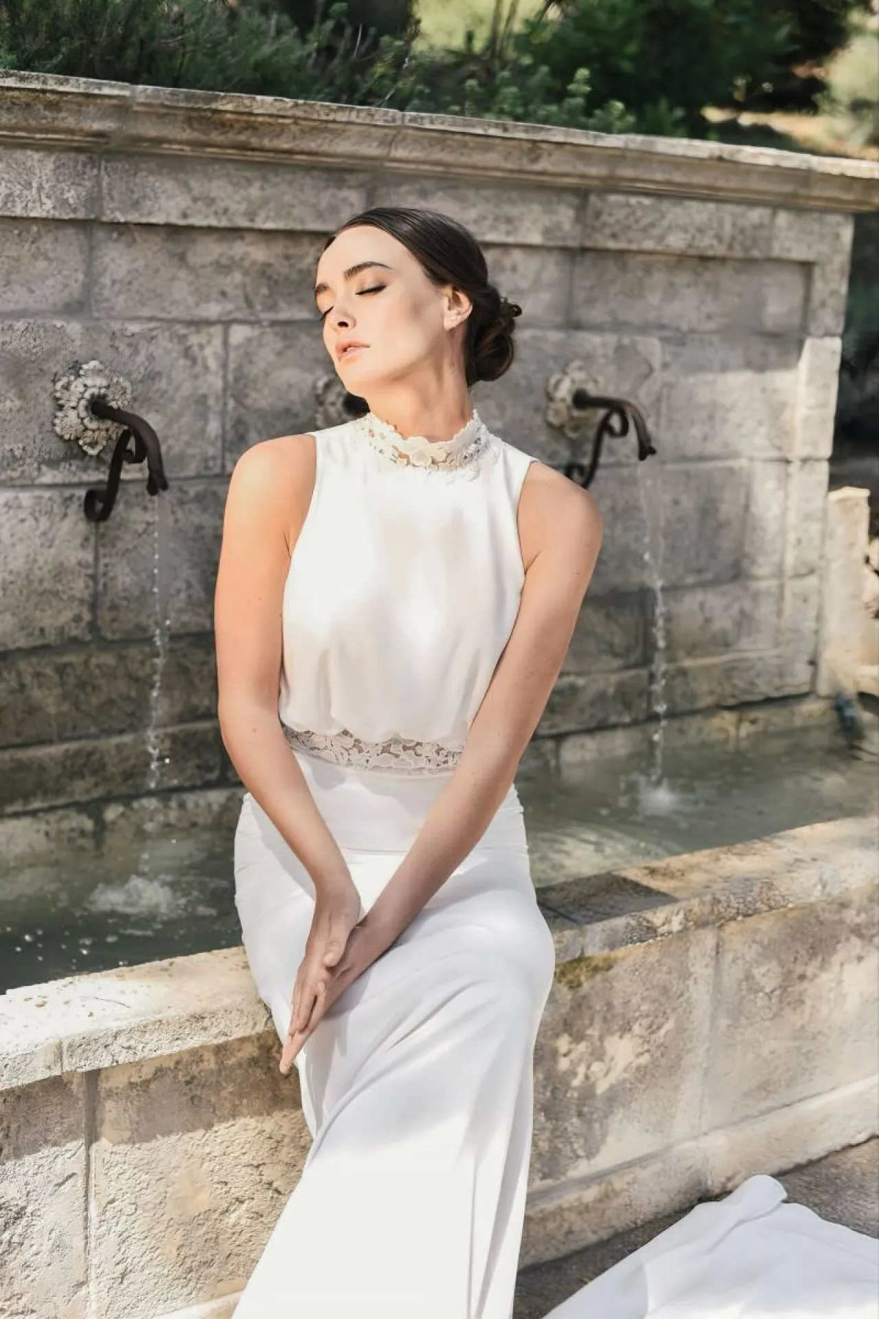 Robe de mariée BEL22501  Collection Eglantine Marseille vers Toulon