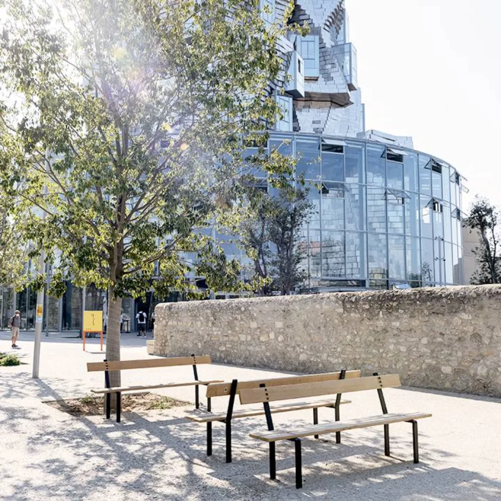 Banc bois et pied métal Tolerie Forezienne