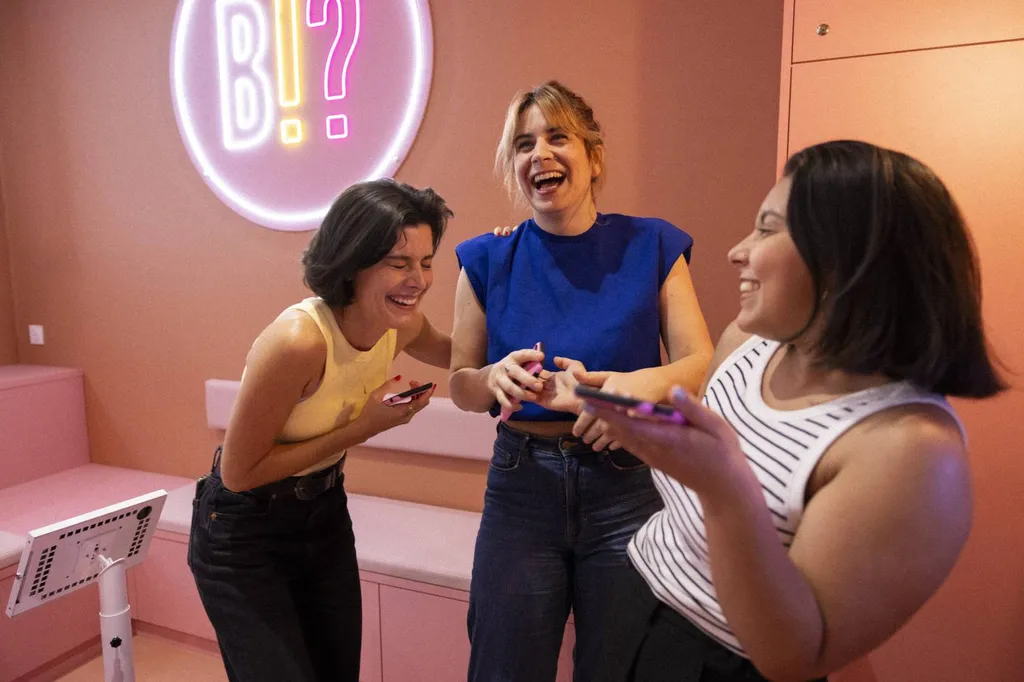 blind test quizz musical pour les particuliers ou les professionnels chez vous ou dans notre établissement Delta Game à Plan de Campagne