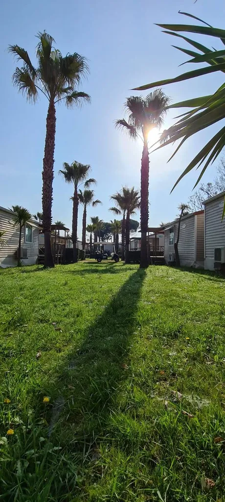 location de mobil home climatisé en camping familial bord de mer proche du Cap d'Agde