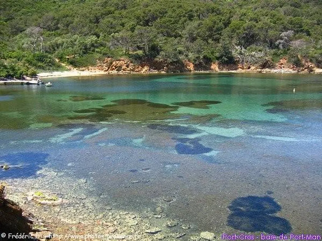 Balade en bateau au départ de Cassis