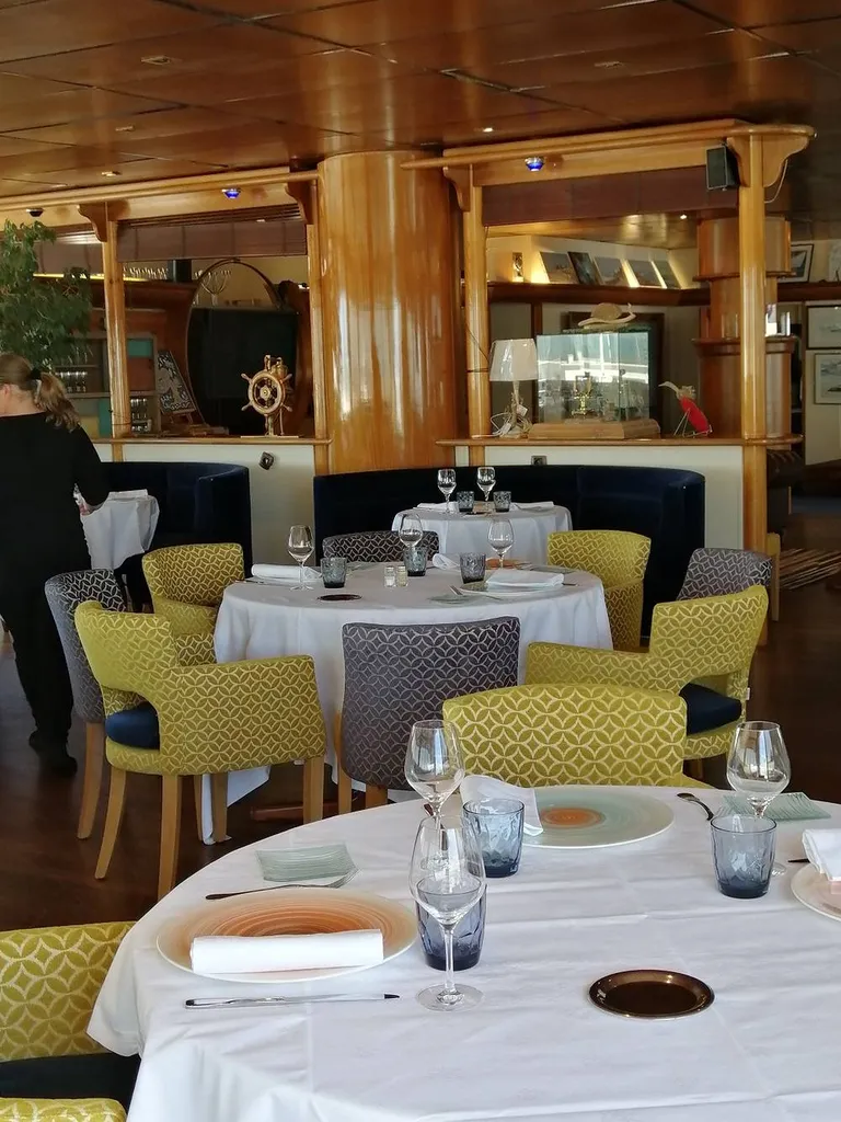 Trouvez un restaurant avec un Menu pour un Groupe, vue mer Le Havre