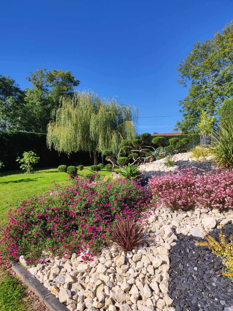 entretien de massif roanne 