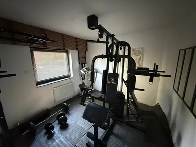 Grande Villa familiale au calme, confort et proximité à Draguignan véritable cocon de bien etre. Entièrement rénovée