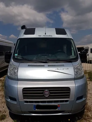 VENDU LA STRADA AVANTI