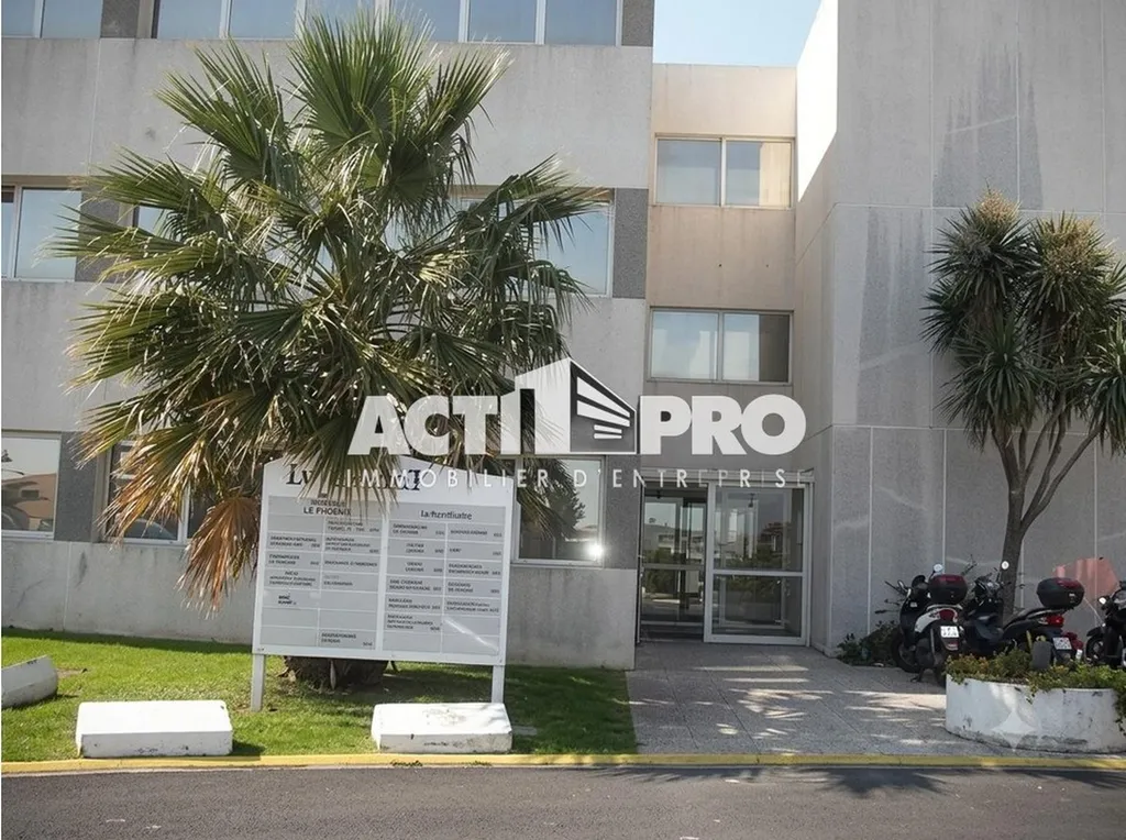 Bureaux à vendre de 70 m² climatisés et PMR avec parkings à Perpignan.