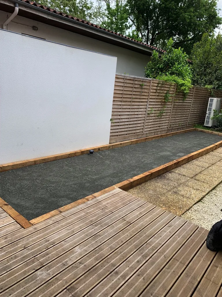 Création d'un terrain de pétanque sur mesure sur Mérignac proche Bordeaux 