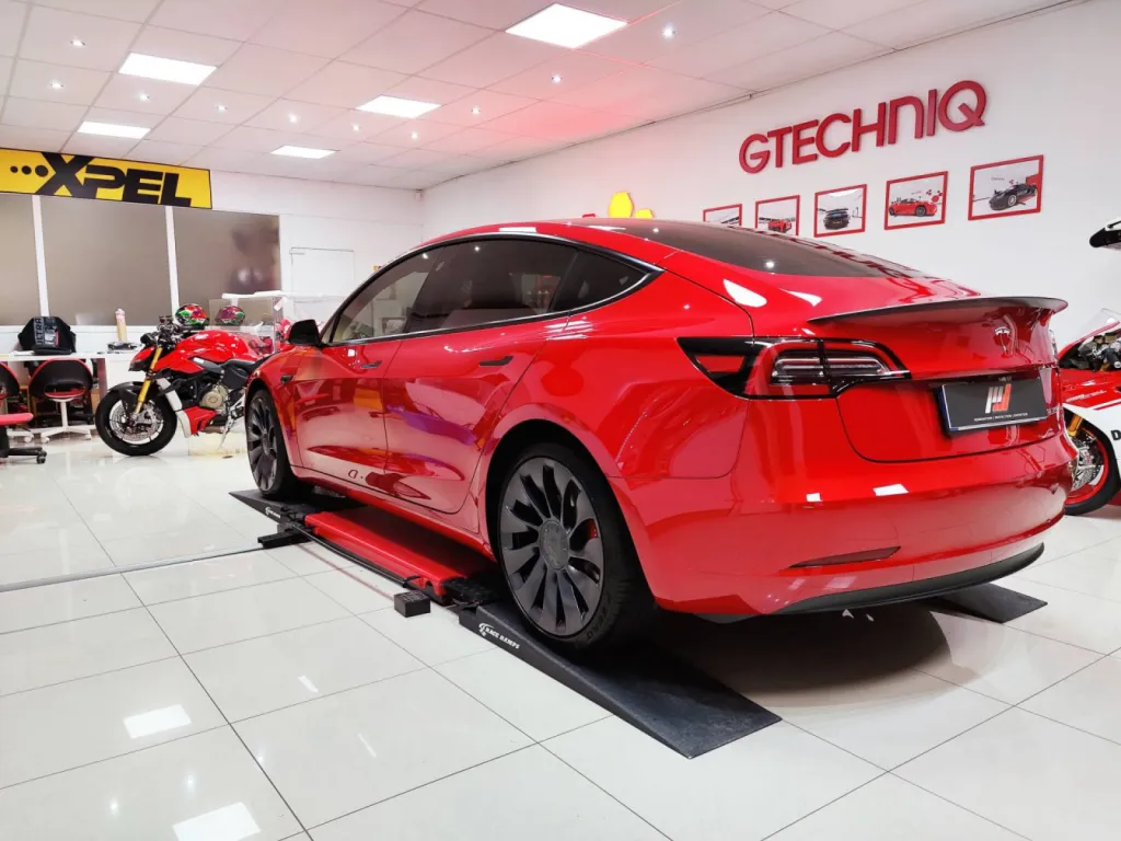 TESLA MODEL 3 PERFORMANCE - PROTECTION CERAMIQUE GTECHNIQ A LILLE