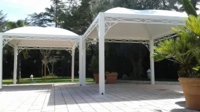 pergola style fer forgé en aluminium sur mesure à Cannes dans les alpes maritimes