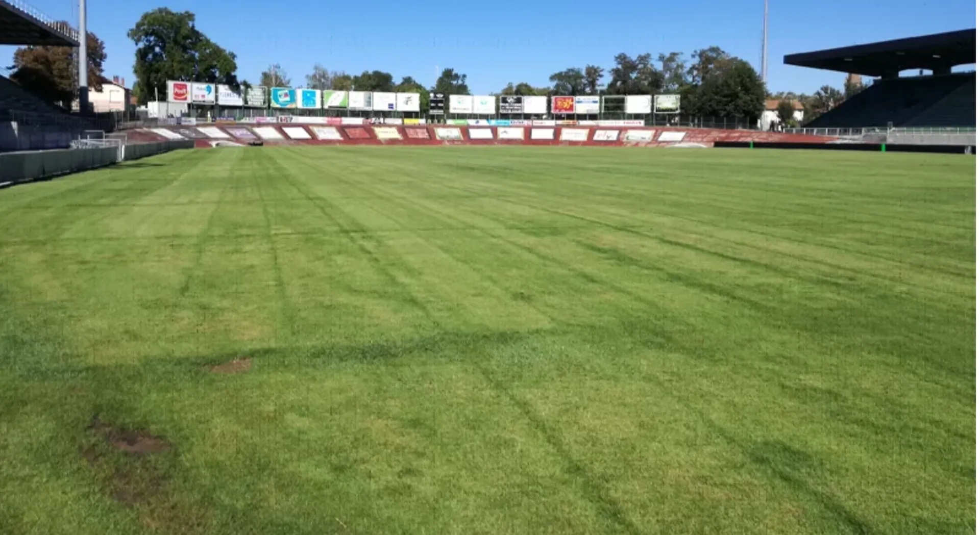 Réalisation du drainage renforcé du terrain d’honneur à Montauban