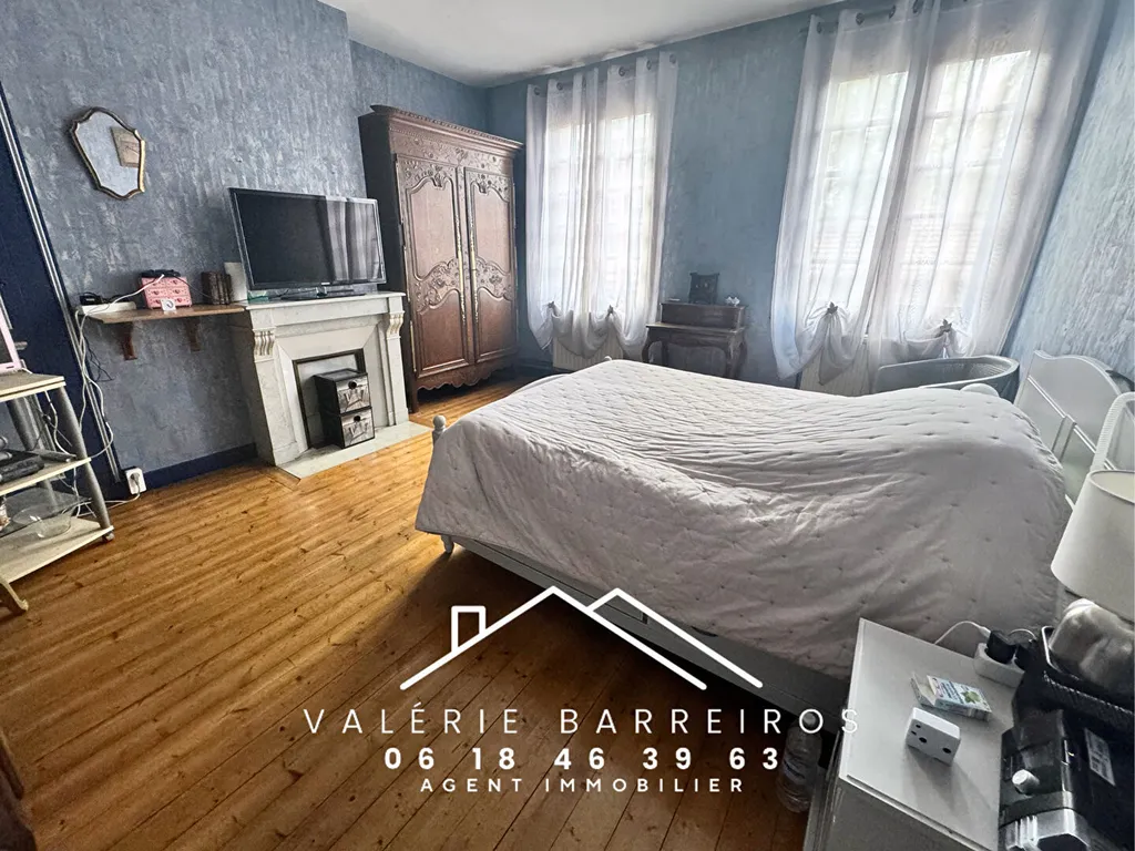 À vendre, jolie maison de brique de 100 m² sur un terrain de 120 m² situé à Caudebec-les-Elbeuf 76320