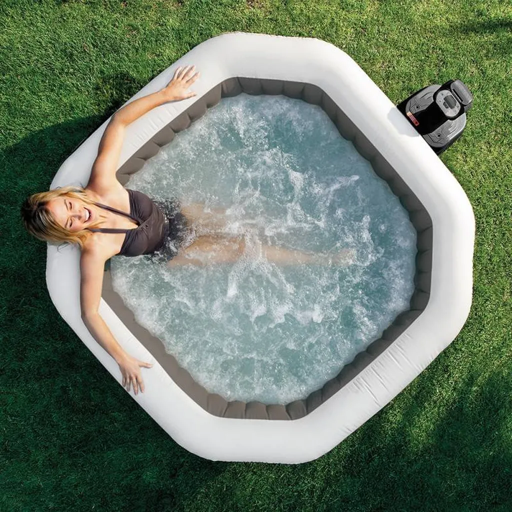 Pure Spa Bulles & Jets 4 places INTEX chez Aquarev'Piscines à Ginasservis dans le 83
