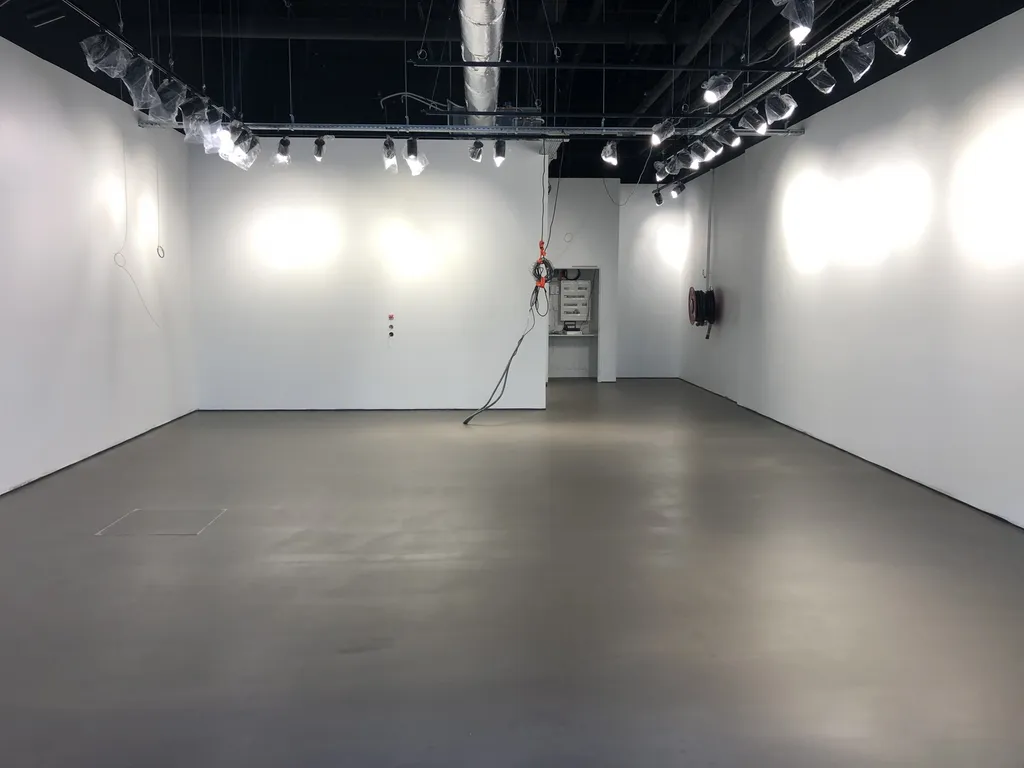 SOL DECORATIF AVEC LA CHAPE MINCE FIBRE A HYERES 83