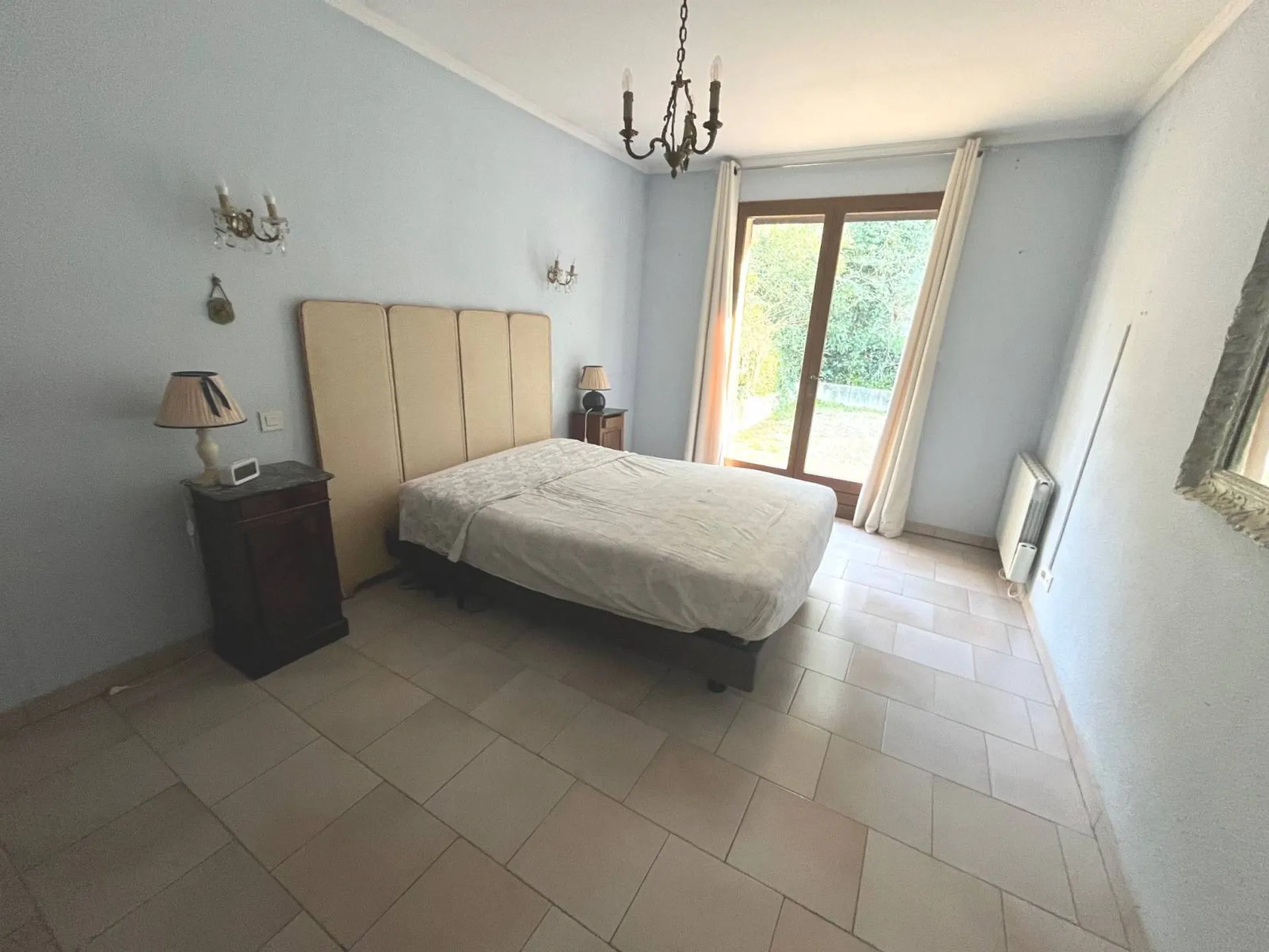 Maison à vendre de plain pied Carnoux en Provence T3 sur terrain de 1115m², avec garage possible extension