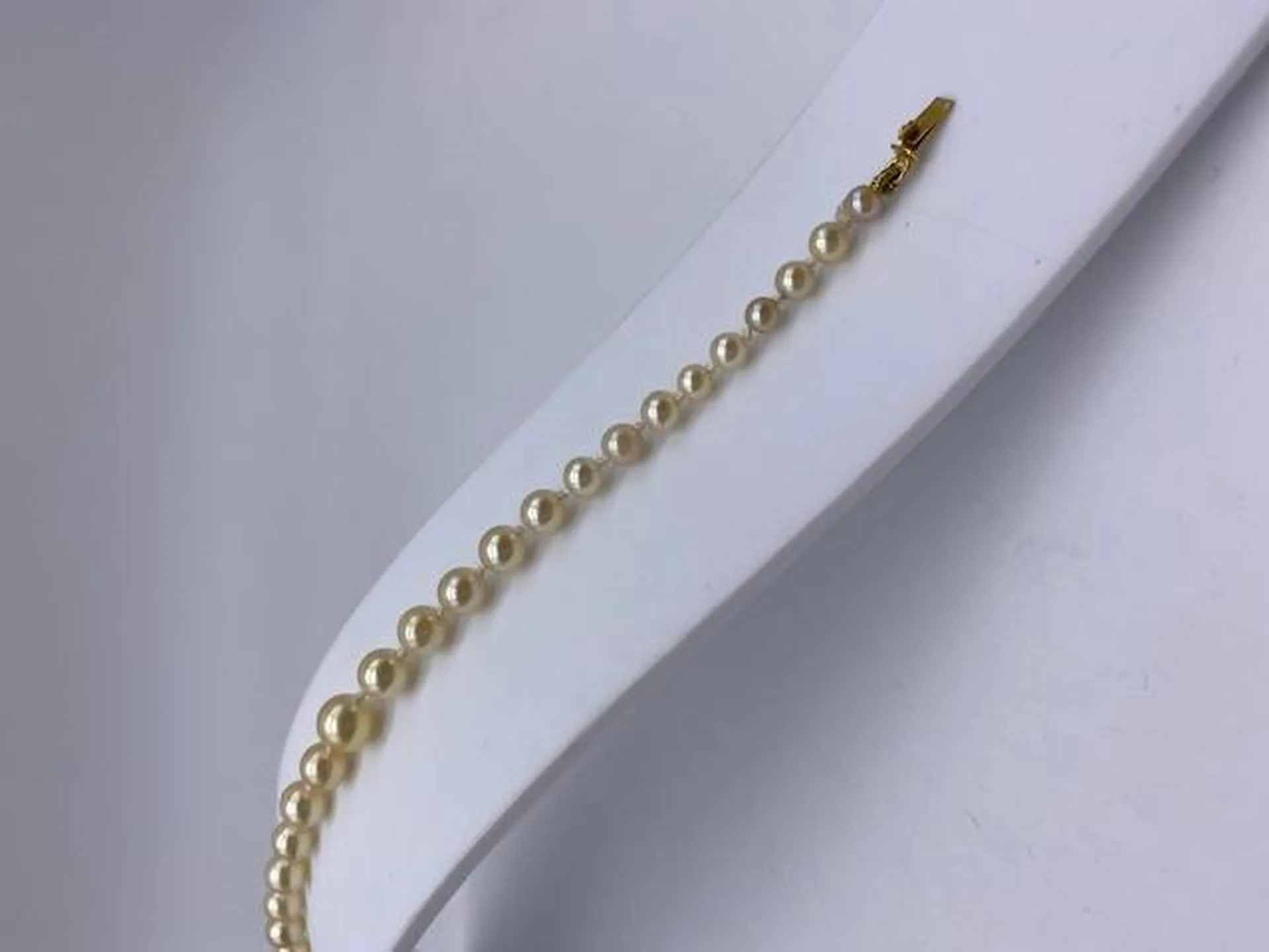 Bracelet perles de culture eau de mer fermoir or 750/1000ème occasion Or Ligne Le Teich Bassin d'Arcachon