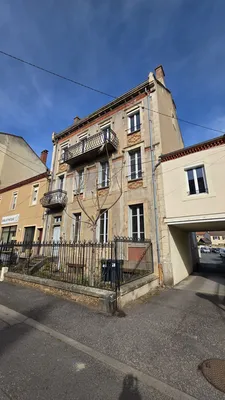 Acheter un immeuble à rénover entièrement à ISSOIRE