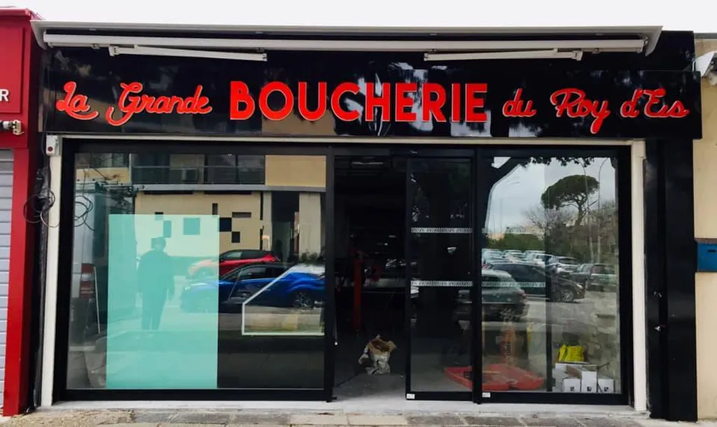 Enseigne relief rouge