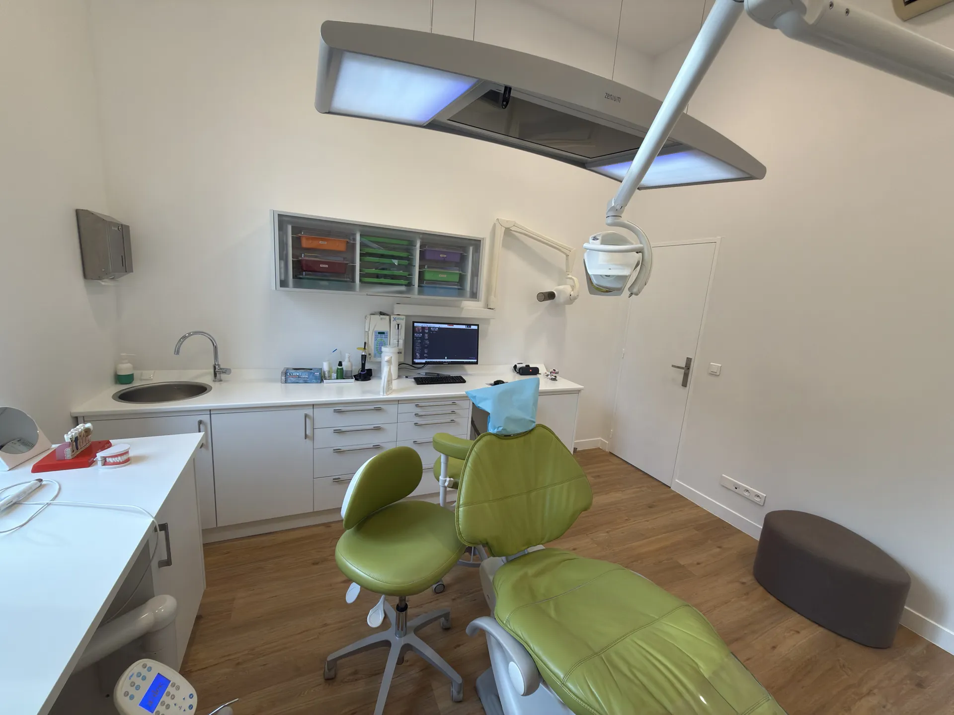 Installation cabinet dentaire Gréasque 13