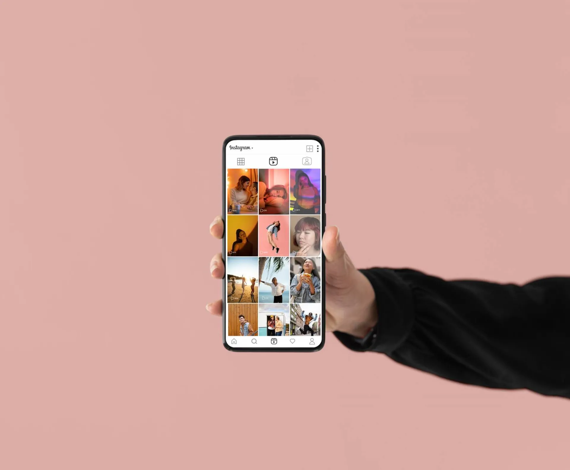 ggraphiste gestion réseaux sociau instagram facebook pinterest indeed à draguignan