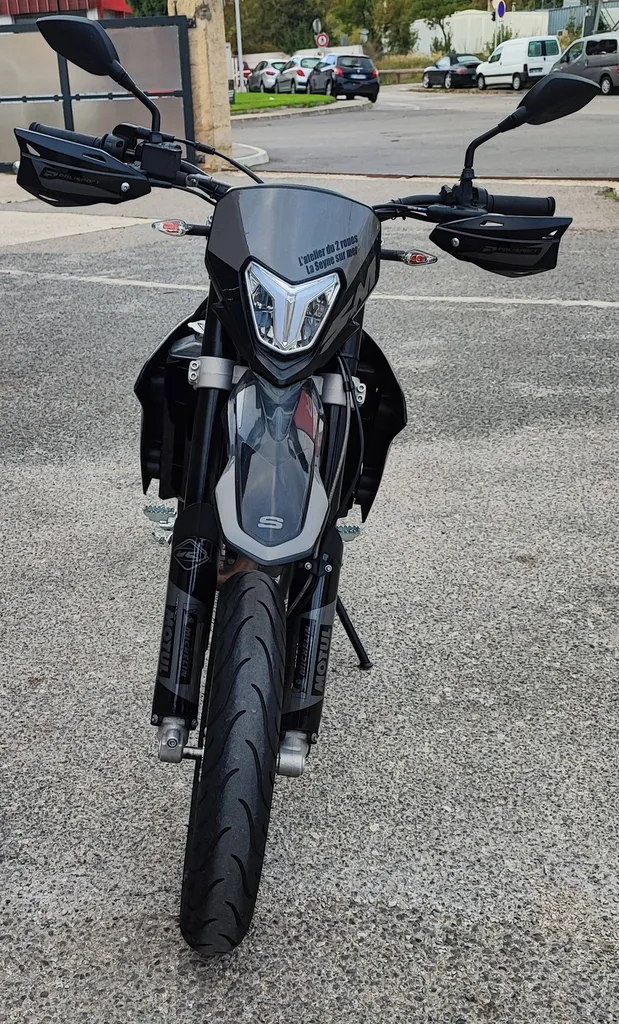SHERCO SM RS 125 4T DU 05/2023 AVEC 2400KM.