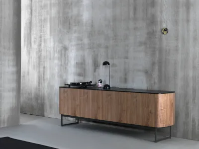 mobilier d'appoint bois noyer et métal noir à Bandol dans le 83