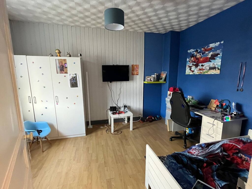 A vendre, maison en bon état général, située au Trait à proximité des commerces