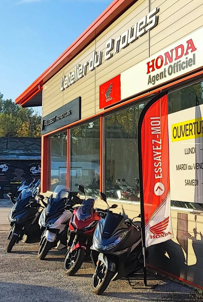 VEHICULES D'ESSAI ET DE PRET LA SEYNE SUR MER