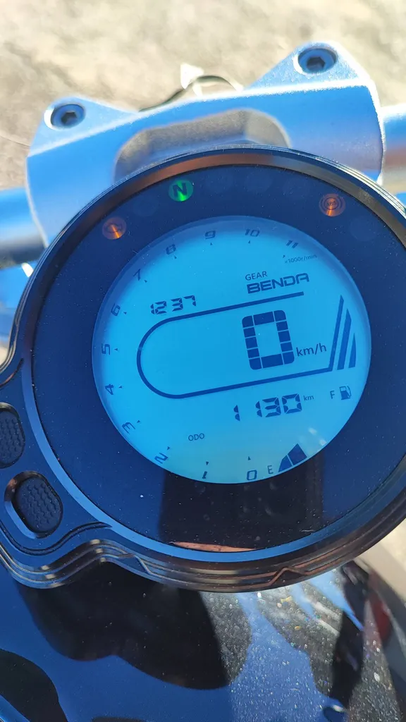 BENDA AVENGERS 300 DU 06/2025 AVEC 1200KM.