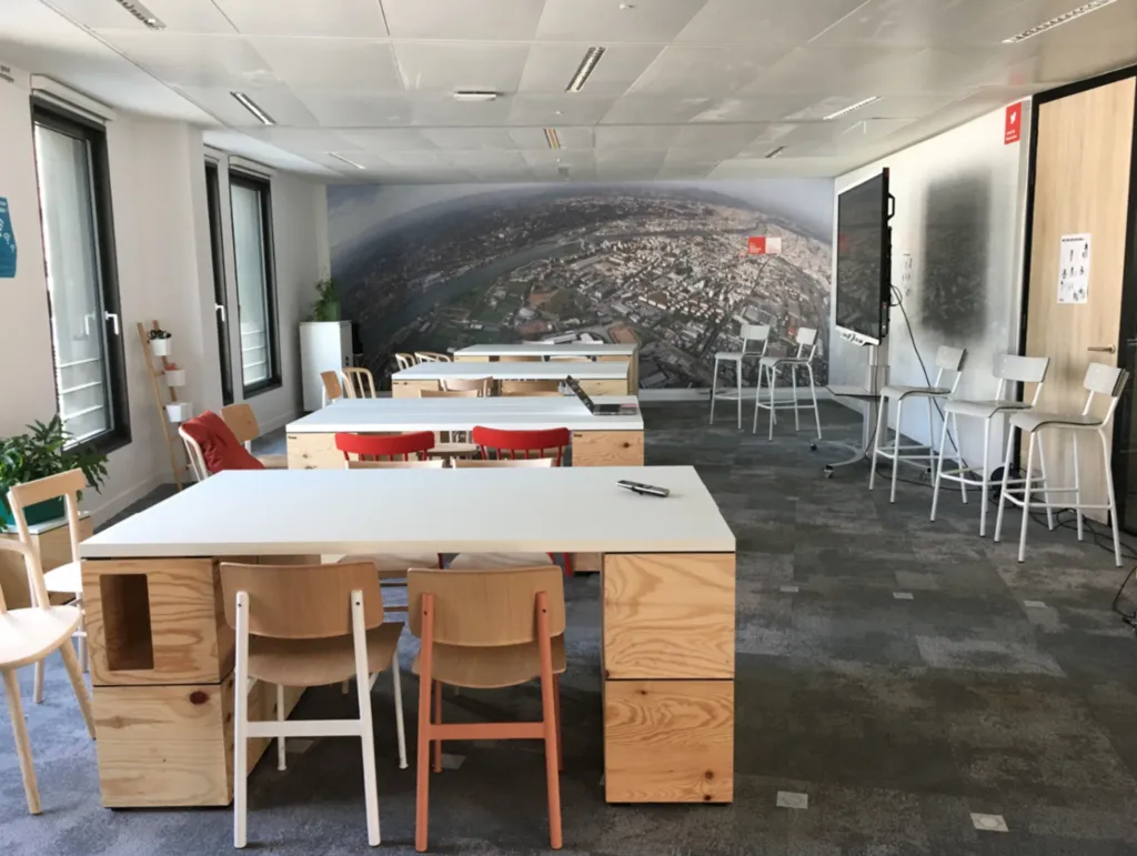 Ecole de management Grenoble Equipement Senselink