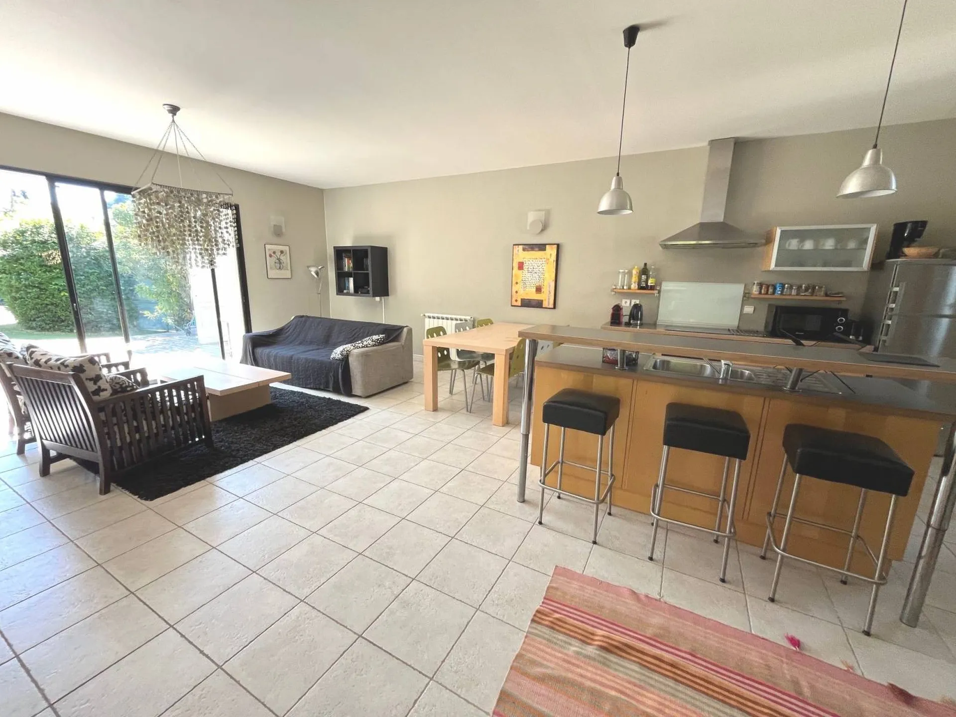 A vendre roquefort la bedoule T4 avec piscine