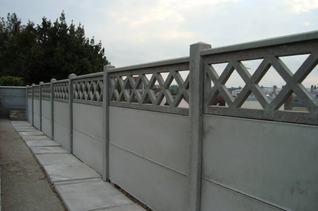 Poseur de mur en plaques béton dans le Calvados 14