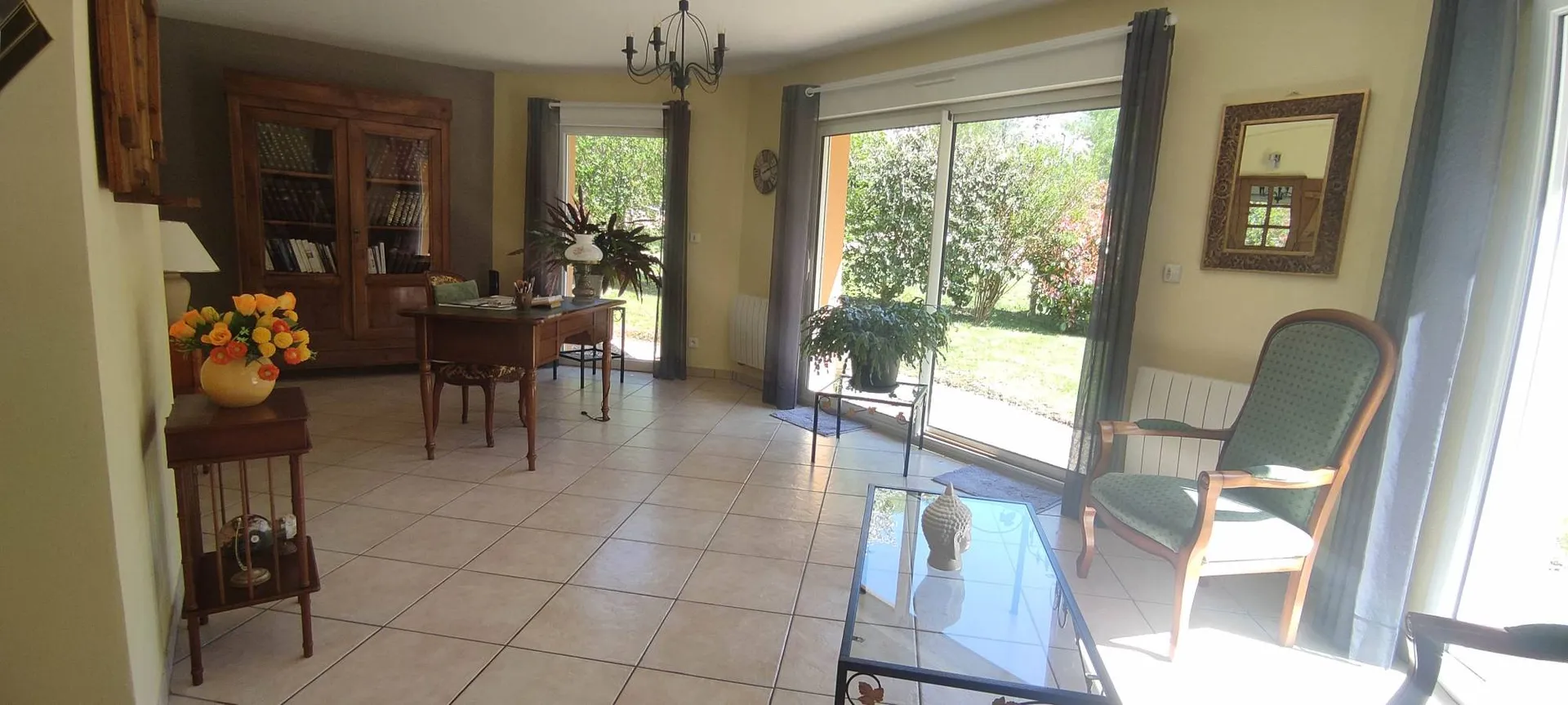 A vendre, dans un cadre paisible à LA CROISILLE (27190), Maison de plain-pied parfaitement entretenue et  sans vis-à-vis.