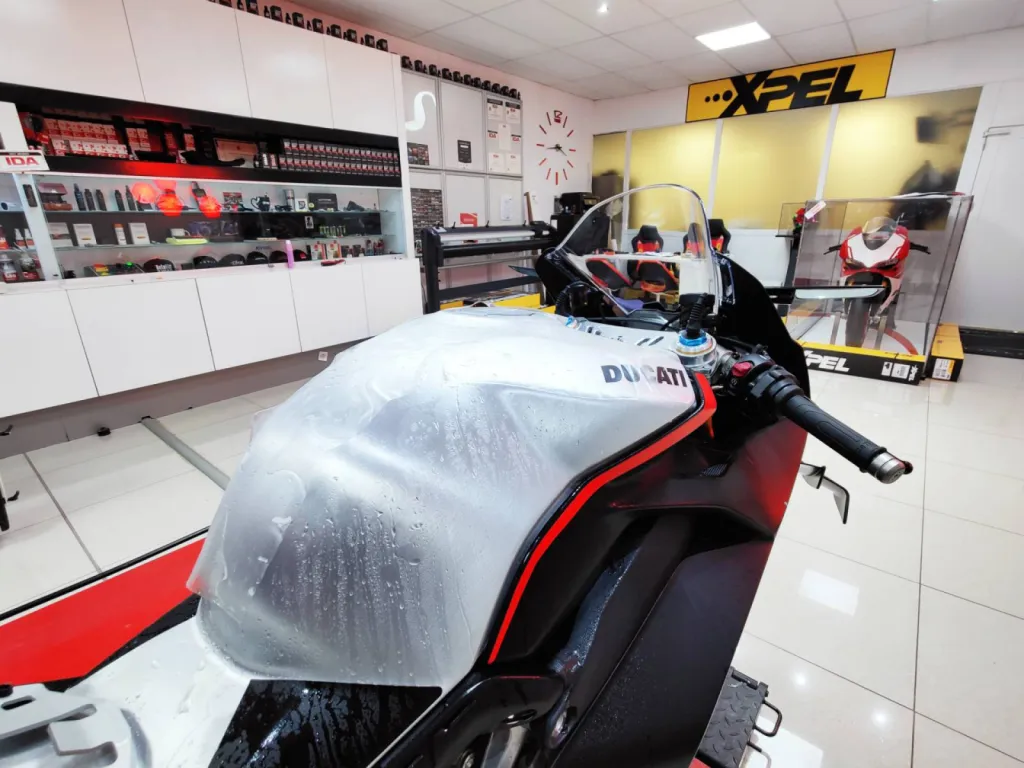 DUCATI PANIGALE V4 SP - PROTECTION PPF INTEGRALE XPEL STEALTH