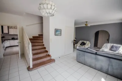 Maison 4 pièce(s) 100 m² Saint Aygulf (83370)