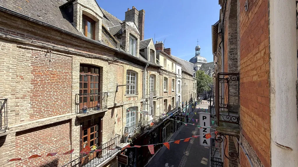 Vends studio en exclusivité, emplacement stratégique à Dieppe, idéal première acquisition.