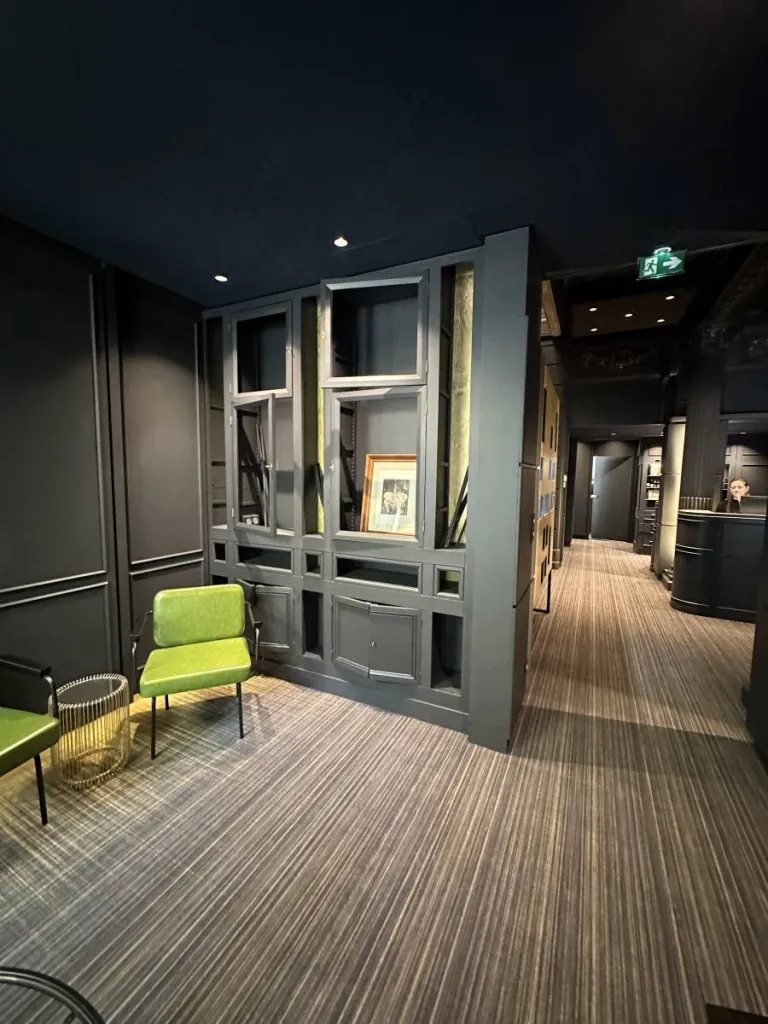 Agencement de l'espace d'accueil d'un SPA à Bordeaux (33)